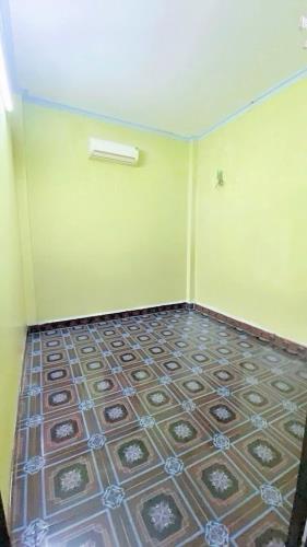 NHÀ NGÕ HẺM 2 TẦNG YÊN TÍNH VÀO Ở NGAY - 3