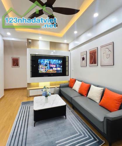 BÁN CHUNG CƯ BẮC LINH ĐÀM 88M2, 3 P.NGỦ, 2VS 5.99 TỶ