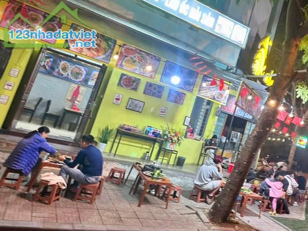 cần sang gấp mặt bằng vị trí siêu đẹp