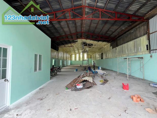 Bán nhà kho mt đường nhựa xe tải 3,5t xã Phước Lợi dt 380m2 ( 97m2 thổ ) giá 6 tỷ - 1