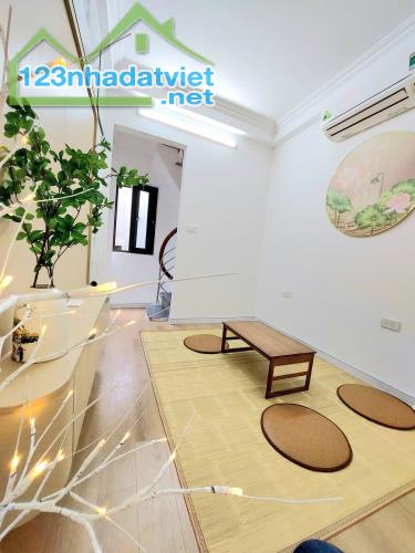 Nhà 6 tầng 14m² tại Hai Bà Trưng, full nội thất, giá 4 tỷ