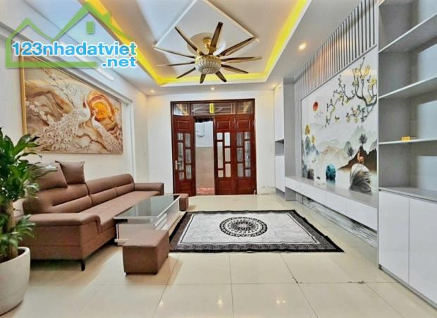 Bán nhà phố Giáp Bát 42m2*5 tầng, MT 4.8m, giá 9.5 tỷ - 5