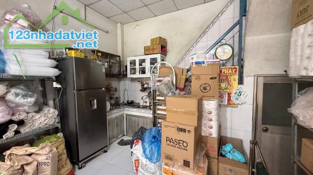 NHÀ MẶT TIỀN ĐƯỜNG LỚN 12M VỈA HÈ 3M - LÊ KHÔI TÂN PHÚ - 3 TẦNG - DTSD 52M2 - GIÁ 5,4 TỶ - 2