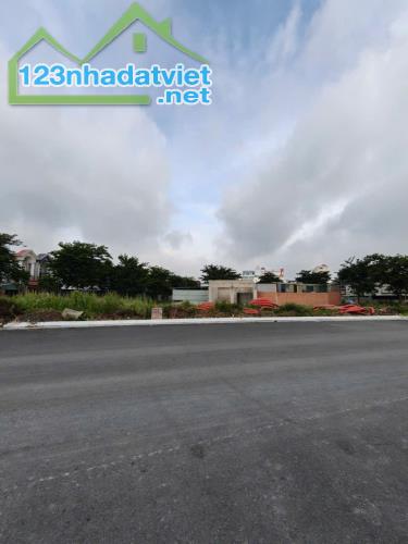 HÀNG HIẾM BỜ KÈ THAM LƯƠNG – CẶP ĐẤT 2 SỔ, MẶT TIỀN ĐƯỜNG 20M - 4