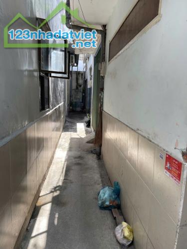 GẦN NGÃ TƯ GA – QL1A – NHÀ GẦN 80M² – MẶT TIỀN GẦN 5M – KHU YÊN TĨNH – 3.X TỶ - 1