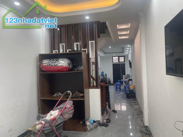 Ngõ thông Đức Giang 8 tỷ 55m ô tô qua nhà - 1