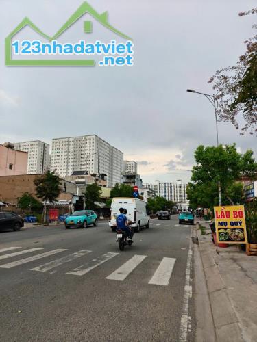 GIẢM 2 TỶ! MẶT TIỀN DƯƠNG THỊ GIANG – ĐƯỜNG 40M – CHỈ 9,5 TỶ! - 1