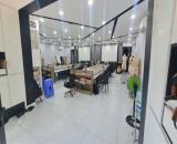 mặt tiền dc11  5 tầng btct  thang máy  vỉa hè rộng tân phú