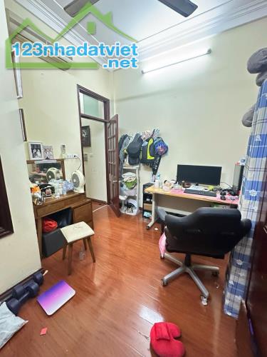Phố Vọng, diện tích 37m, 4tầng. MT 3.7m. Giá 18 tỷ Hai Bà Trưng - 3