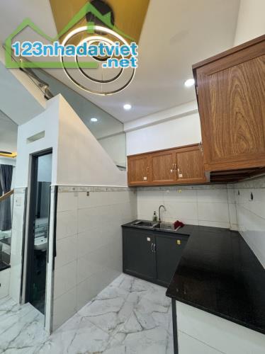 NHÀ MỚI DỌN VÀO Ở NGAY BÌNH THỚI Q11 - 27M2 - 2 TẦNG 2PN 2WC CHỈ 4.6 TỶ - 1