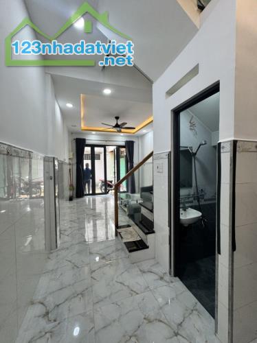 NHÀ MỚI DỌN VÀO Ở NGAY BÌNH THỚI Q11 - 27M2 - 2 TẦNG 2PN 2WC CHỈ 4.6 TỶ - 2