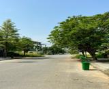 *Bán nhà 3 Tầng, mặt tiền đường 10m5 Nguyễn Đình Tựu, gần Hà Huy Tập, dt 100m2, giá 11Tỷ