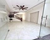 Nhà dân xây có sân cổng tại Vũ Chí Thắng thông Thiên Lôi, 65m2*3 tầng - 3tỷ9, oto đỗ cửa