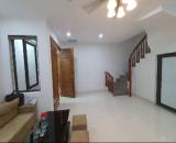 CHO THUÊ NHÀ NGUYÊN CĂN NGUYỄN XIỂN 45M2 5 TẦNG GIÁ CHỈ 10 TRIỆU