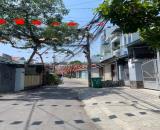 Nhà 4 Tầng, 80m2, hẻm xe hơi, vào ở ngay, giá 9.5 tỷ tại Quận 9