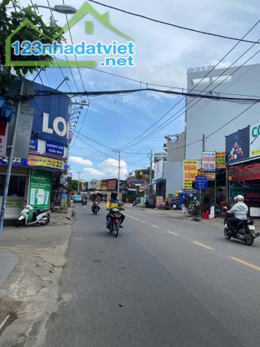 TÒA CHDV MẶT TIỀN HÀ HUY GIÁP – 82 CĂN – DÒNG TIỀN 240TR/THÁNG! - 1