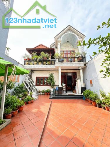 Biệt thự vườn - Dt: 350m2 - P. Thới An Quận 12 - Gần nhà máy Bia Tiger - Giáp Gò Vấp. - 1