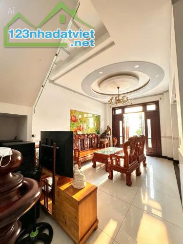 Biệt thự vườn - Dt: 350m2 - P. Thới An Quận 12 - Gần nhà máy Bia Tiger - Giáp Gò Vấp. - 3