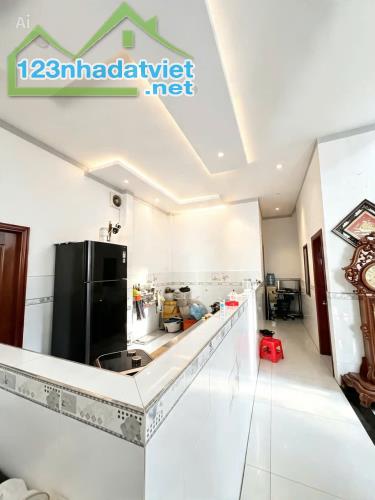 Biệt thự vườn - Dt: 350m2 - P. Thới An Quận 12 - Gần nhà máy Bia Tiger - Giáp Gò Vấp. - 4