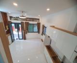 Bán nhà mới đẹp, full Nội thất -gần Lê Đại Hành -DTSD50m2 1lầu 2pn 2wc Giá 3.98 Tỷ TL Huệ