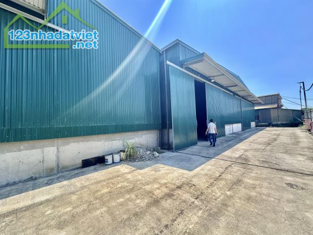 1000m kho xưởng khu vực đường đê Nguyễn Khoái cho thuê, xuất VAT, container đỗ