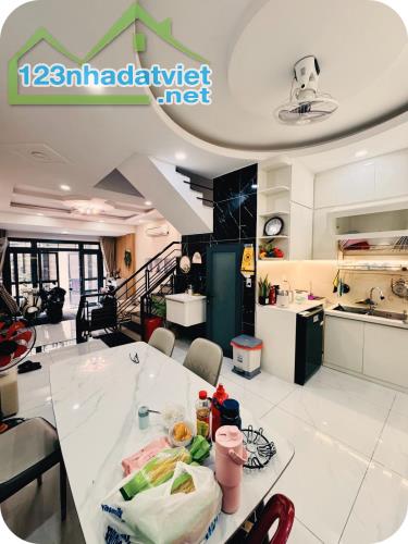 Ngay Chợ An Nhơn - Lê Đức Thọ – Hẻm ô Tô– 58M² – 3 Tầng – 4PN – 6.xxTỶ - 2