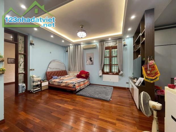 Bán nhà mặt phố Triệu Việt Vương, 170m2, 9 tầng 1 hầm, thang máy, mặt tiền 7.5m, 184,5 tỉ - 2