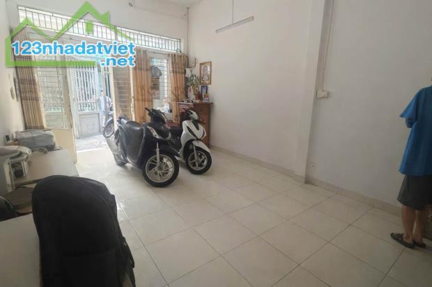 Đường Số 18 – 63m², hẻm 3m cách mặt tiền 30m, giá 5,8 tỷ