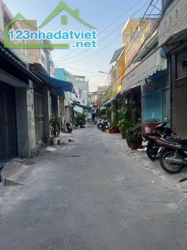 Đường Số 18 – 63m², hẻm 3m cách mặt tiền 30m, giá 5,8 tỷ - 3