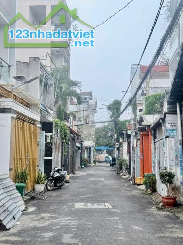 NHÀ MỚI LÂM THỊ HỐ – FULL NỘI THẤT – SÂN Ô TÔ 7 CHỖ – CHỈ 5,68 TỶ - 1