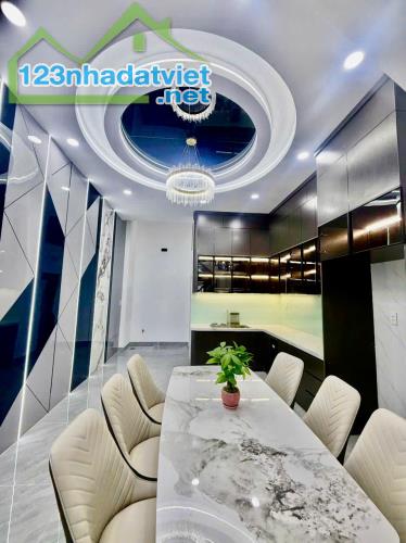 NHÀ MỚI LÂM THỊ HỐ – FULL NỘI THẤT – SÂN Ô TÔ 7 CHỖ – CHỈ 5,68 TỶ - 3