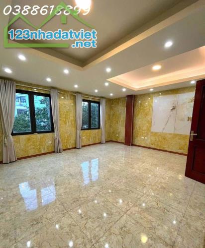 🏢 CHO THUÊ NHÀ TRƯỜNG CHINH – ĐỐNG ĐA  45M² × 7 TẦNG  MT 6M  THANG MÁY  30 TRIỆU/THÁNG - 1