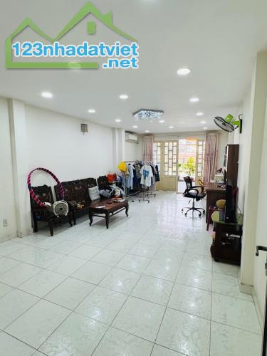 BÁN NHÀ 4 TẦNG, SÁT MẶT TIỀN CAO THẮNG, QUẬN 3, GẦN BỆNH VIỆN TỪ DŨ, SHR, HOÀN CÔNG ĐỦ - 3