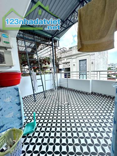 Bán nhà đẹp 4 tầng ngay ĐH Văn Lang  hẻm xe hơi Dương Quảng Hàm Gò Vấp 45M2, 6.5 tỷ Tl - 3