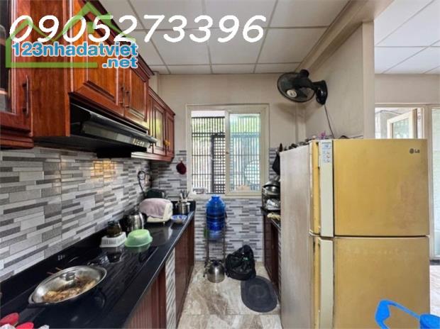MẶT TIỀN KINH DOANH – OTO VÀO NHÀ - BÃI OTO - NHỈNH 4 TỶ - 4