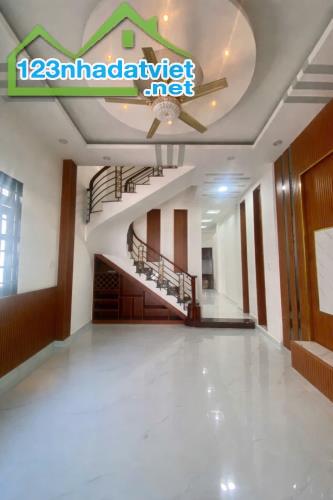MẶT TIỀN đường số, 2 ô tô tránh, phường Bình Trưng quận 2, giá chỉ 9.4 tỷ  • Khu dân cư an - 1