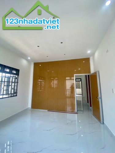 MẶT TIỀN đường số, 2 ô tô tránh, phường Bình Trưng quận 2, giá chỉ 9.4 tỷ  • Khu dân cư an - 3