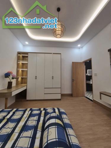 Bán nhà Phạm Văn Chiêu Gò Vấp, 73m2, ngang 5.7m, 4PN, full nội thất, giá 6.99 tỷ - 3