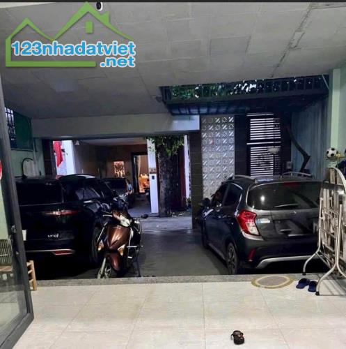200M2 - HẺM XE HƠI - LINH TRUNG - GẤP BÁN
