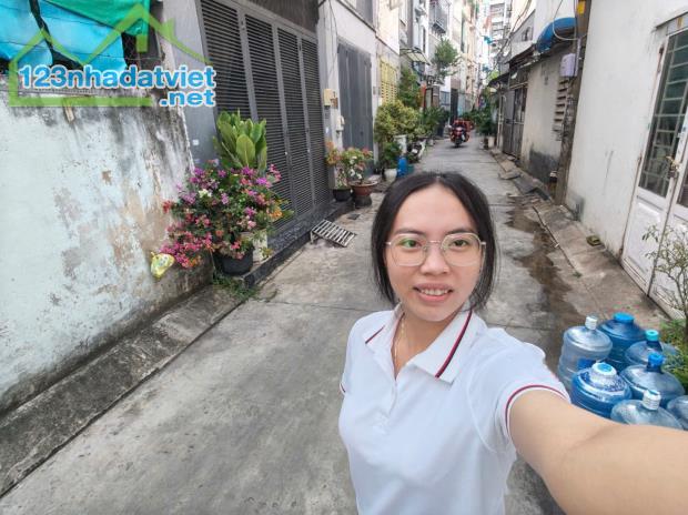 Ngay AEON TÂN PHÚ, Nhà đẹp 44m² Hẻm xe hơi thông chỉ nhỉnh nhẹ 5Đ