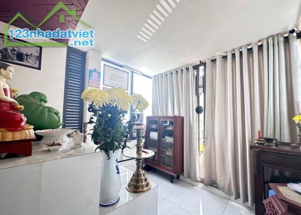 Bán nhà Dạ Nam P.3 Q.8 cách 2 căn nhà ra mặt t.i.ề.n đường. - 7