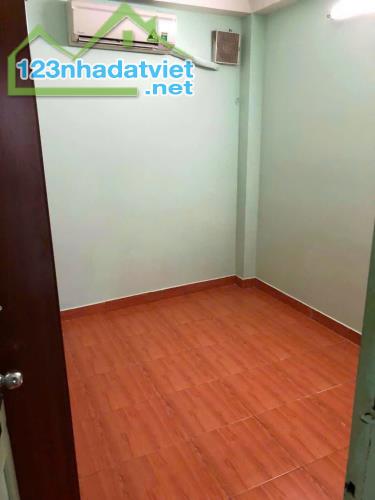 Bán Nhà 3 Tầng 4 Phòng Ngủ, 24M2, Chỉ 3.1 Tỷ, Bùi Văn Ba, Gần KCX Tân Thuận Quận 7 - 2