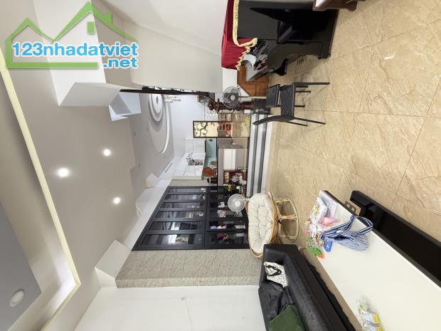 🏠 NHÀ ĐẸP 4 TẦNG LÊ VĂN THỌ GV - GẦN CV LÀNG HOA - HẺM Ô TÔ - 76M²(4,5×17) - Chỉ Hơn 8 T. - 1