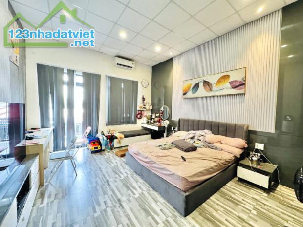 Bán Nhà Tô Ngọc Vân 90m², Hẻm Xe Tải, Nhà 2 Tầng, Hoàn Công – Chỉ 5,5 Tỷ - 4