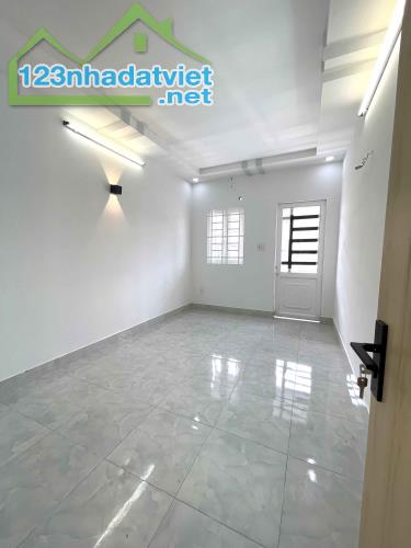 Bán Nhà Hiệp Bình Phước 34m², 2 Tầng Đối Diện Vạn Phúc City, Sổ Riêng – 3,75 Tỷ - 4