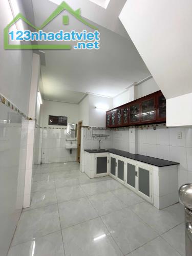 Nhà 2 Tầng Hiệp Bình Phước 34m², 2PN, Đối Diện Vạn Phúc City, Hoàn Công – 3,75 Tỷ - 1