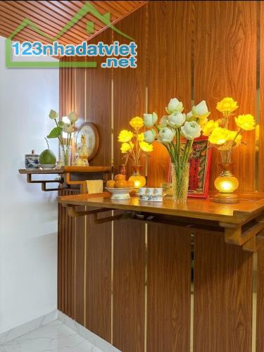 LÊ TRỌNG TẤN - TÂN PHÚ- HẺM XE HƠI SÁT MẶT TIỀN- NHÀ 2 TẦNG ĐẸP- 58M2 (4x15). CHỈ 6 TỶ XÍU - 4