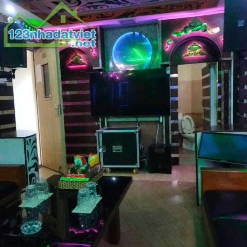 Cho thuê villa diện tích rộng giá 25 triệu đường Cô Giang Đà Lạt Lâm Đồng - 3