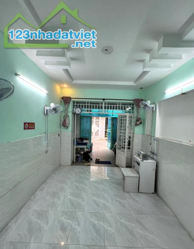 BÁ.N NHÀ ĐẸP TRỤC TỈN.H LỘ 10 - HẺM XE HƠI - BTCT  - ( 4X19M ) - CHỈ 4x$ - 1