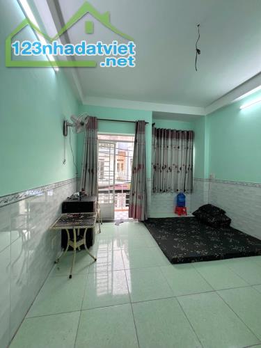 BÁ.N NHÀ ĐẸP TRỤC TỈN.H LỘ 10 - HẺM XE HƠI - BTCT  - ( 4X19M ) - CHỈ 4x$ - 2